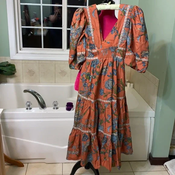 Anthropologie Love the Label Puffed Sleeves Orange Floral Tiered MIDI Dress XS - Picture 8 of 15